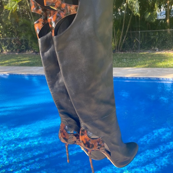 Sergio Rossi ‘BRAND NEW’ tall boots 39.5 - Picture 6 of 12